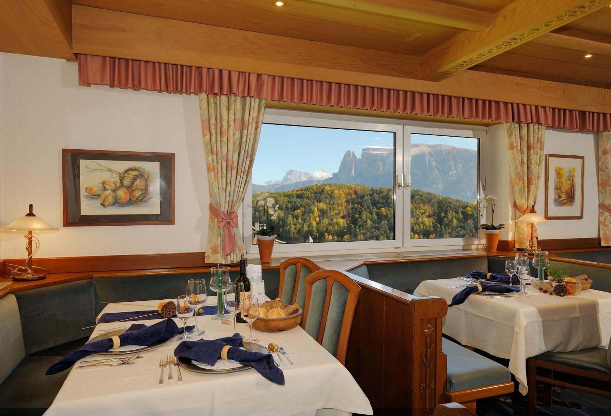 Hotel Dolomitenblick Collalbo Ngoại thất bức ảnh