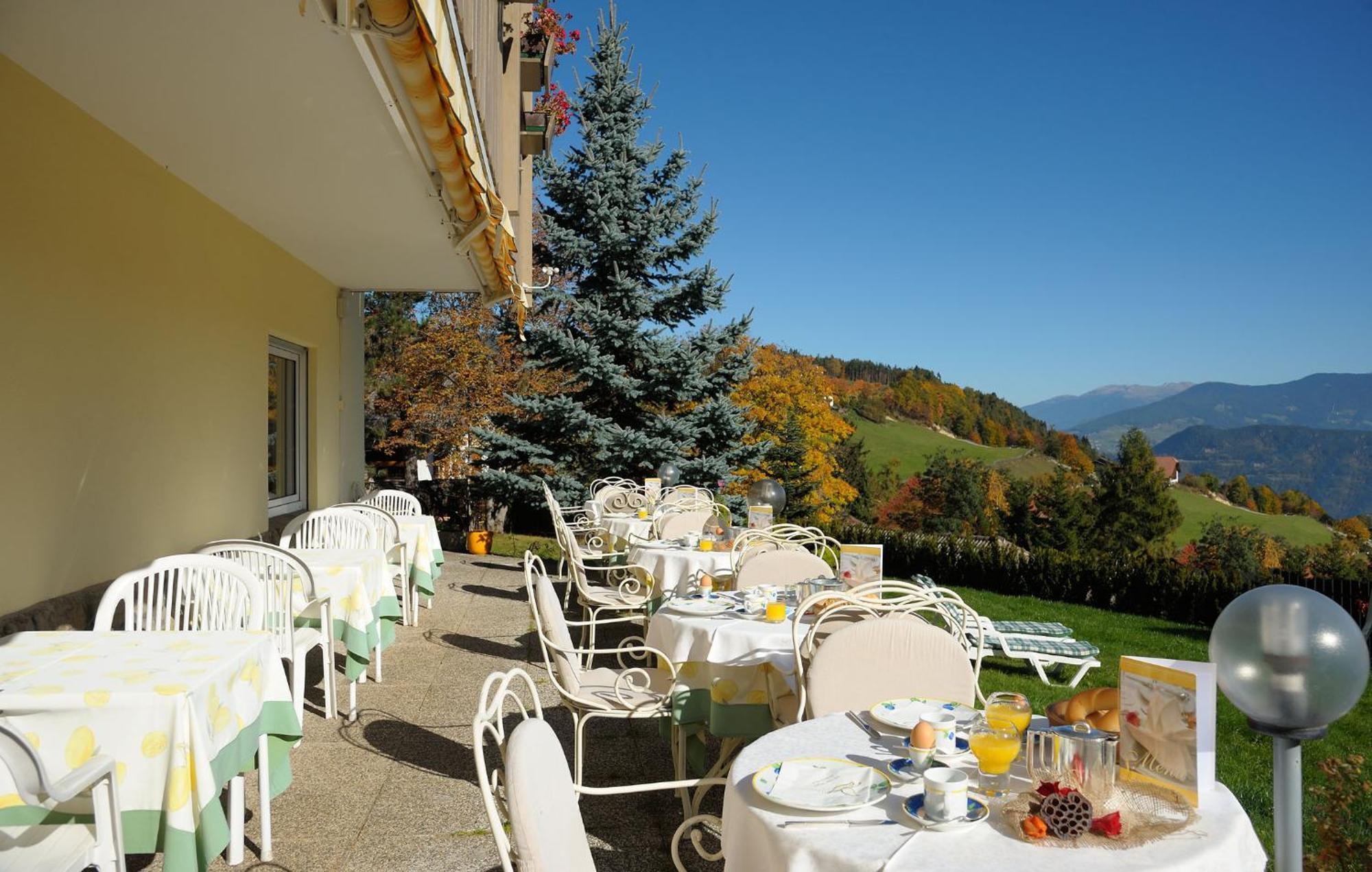 Hotel Dolomitenblick Collalbo Ngoại thất bức ảnh